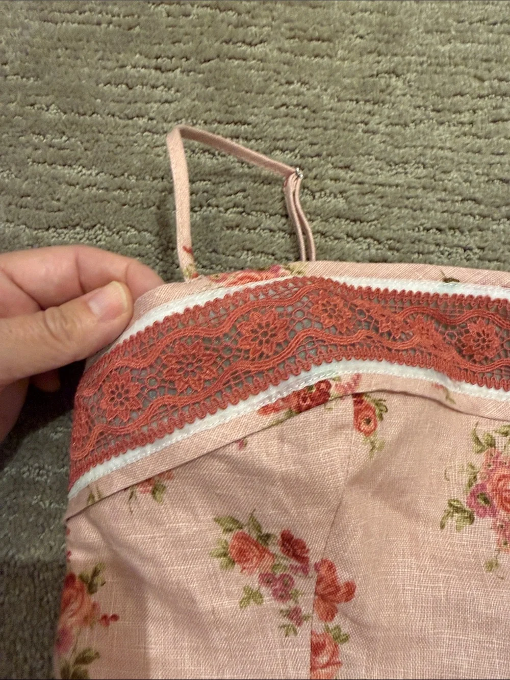 Reformation Meryl Linen Top in the "Tea Time" pink mauve floral print Size 4 - Picture 5 of 8